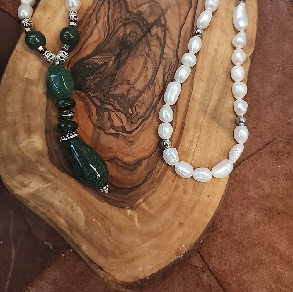 Freshwater Pearl and Moss Agate Stone Pendant Necklace - Picture 4 of 7